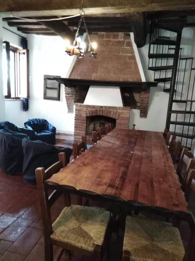 Agritur Villa Osvaldo Castiglione Del Lago Perugia Colazione Piscina Acqua Salata Eksteriør billede