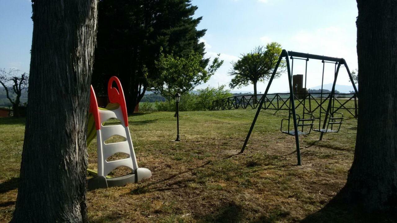 Agritur Villa Osvaldo Castiglione Del Lago Perugia Colazione Piscina Acqua Salata Eksteriør billede